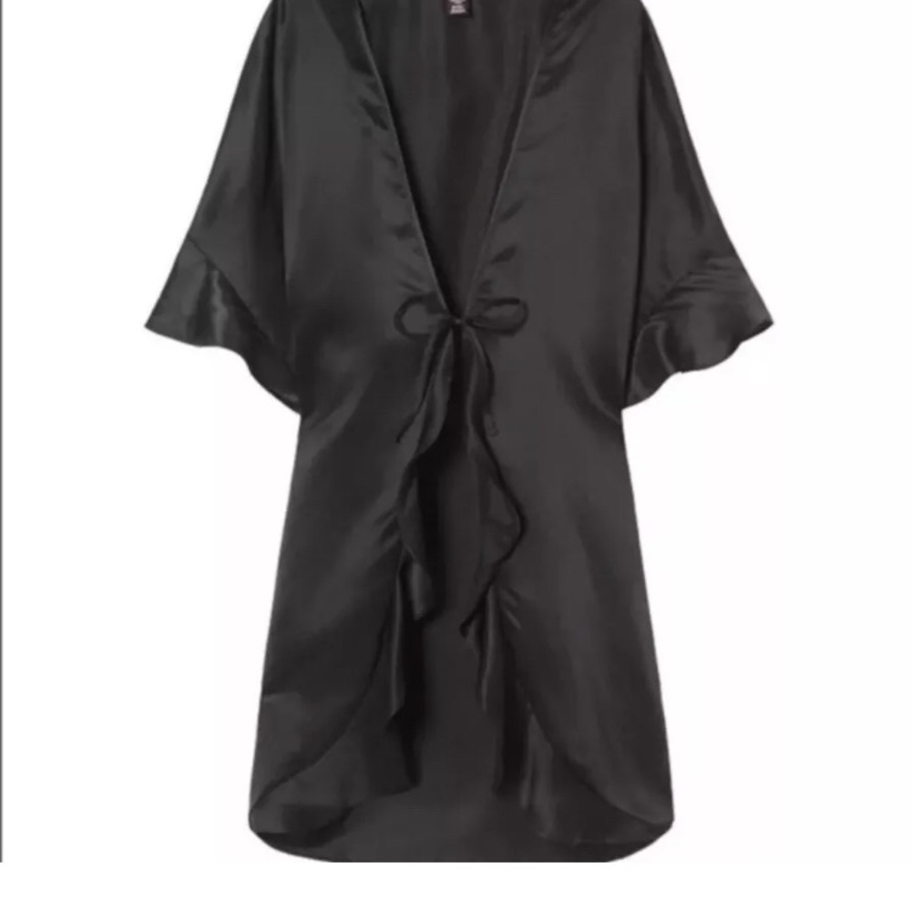 NEW VICTORIA’S SECRET KIMONO SATIN ROBE BLACK - Picture 2 of 8